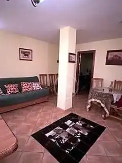 Sala d'estar de Casa o xalet en venda en Linares amb Aire condicionat, Jardí privat i Terrassa
