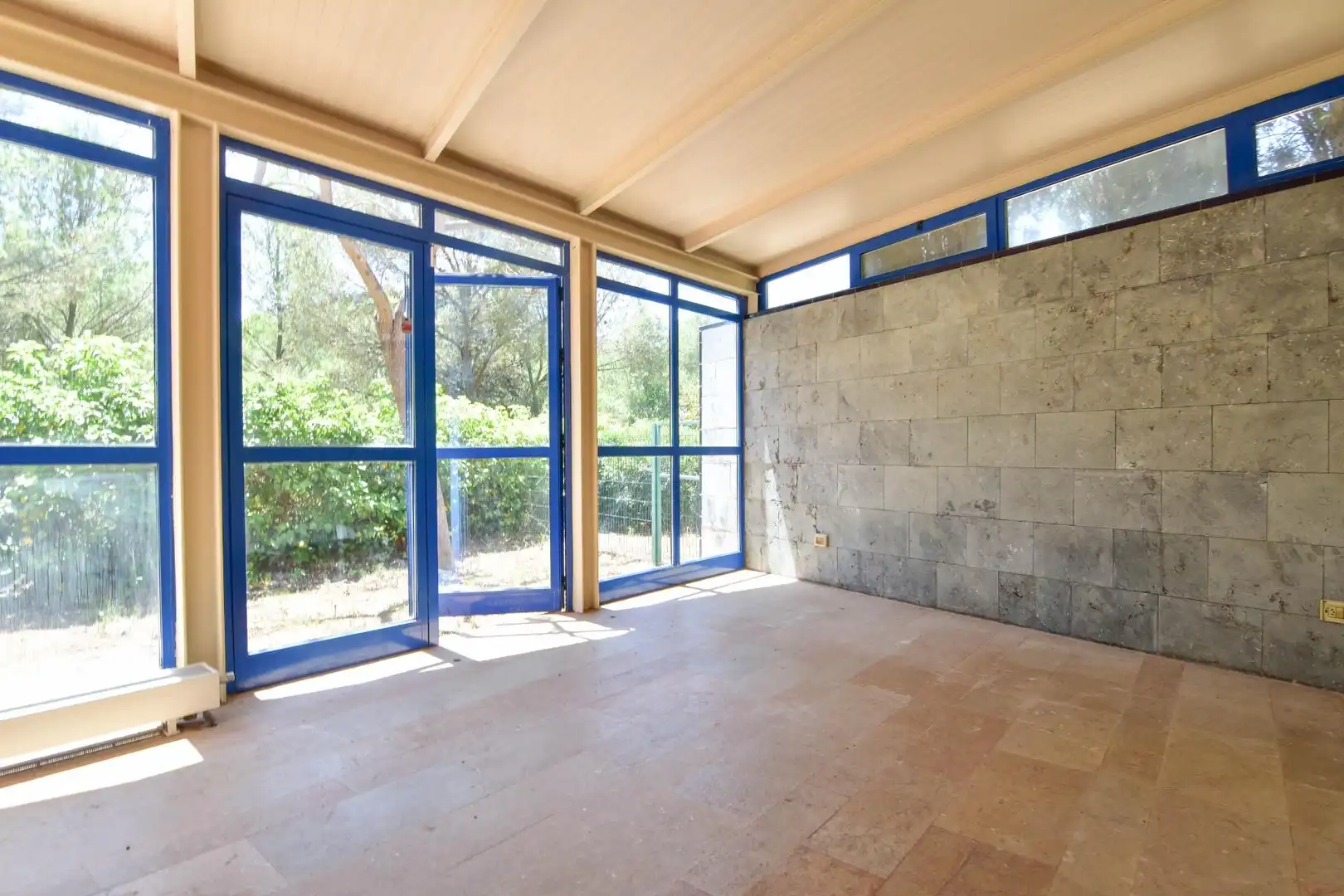 Haus oder Chalet zum Verkauf in Gilet mit Heizung, Privatgarten und Terrasse