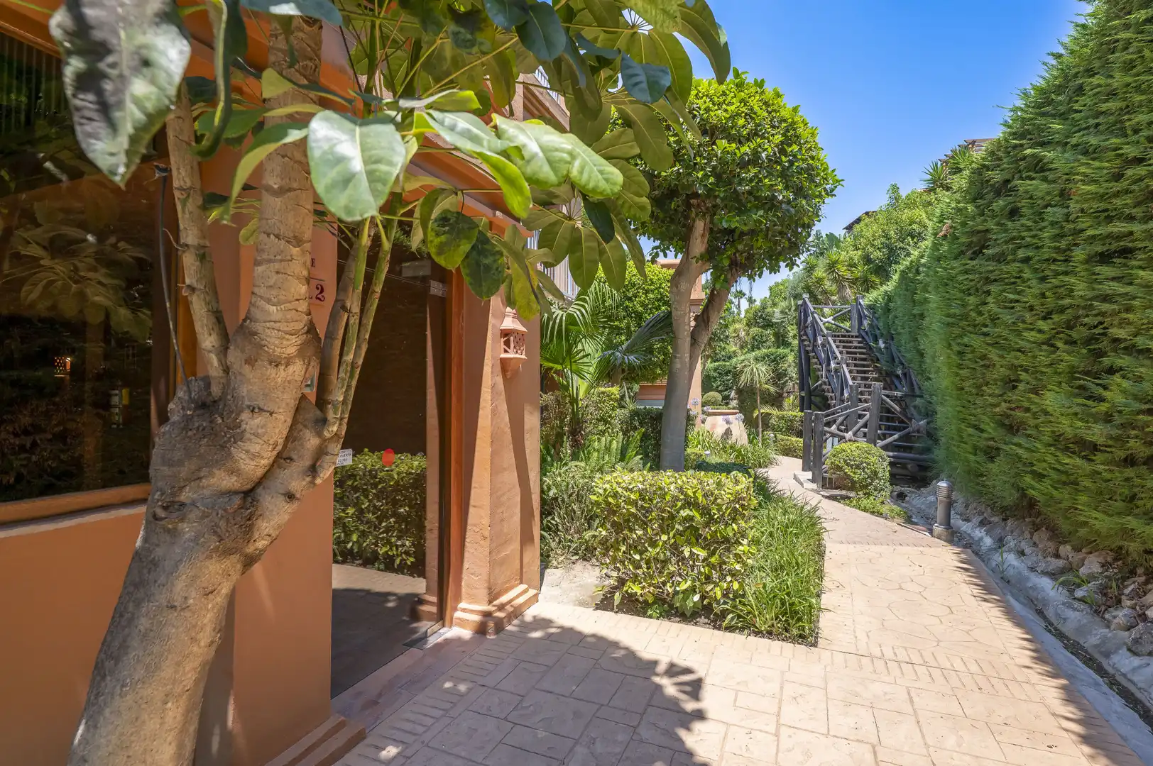 Jardí de Planta baixa en venda en Estepona amb Aire condicionat, Jardí privat i Terrassa