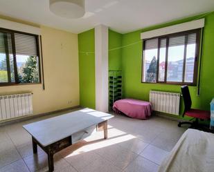 Bedroom of Flat for sale in Cacabelos  with Heating and Terrace