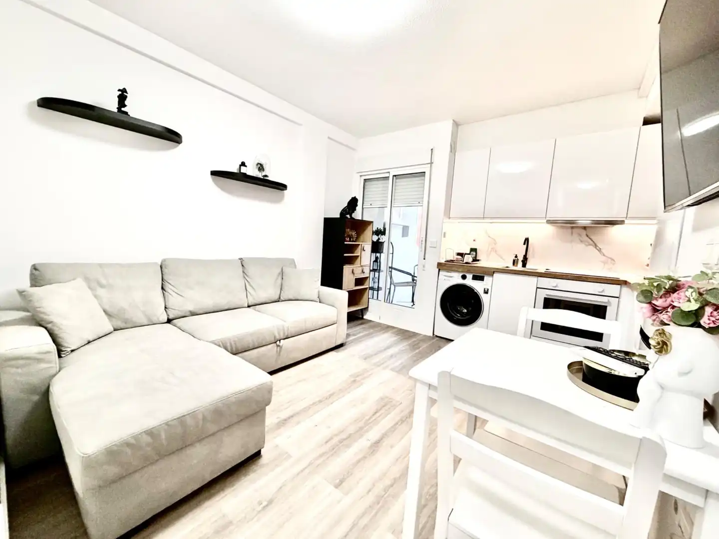 Apartment with lift for sale in Avenida Avenida Mediterráneo, imagen 3