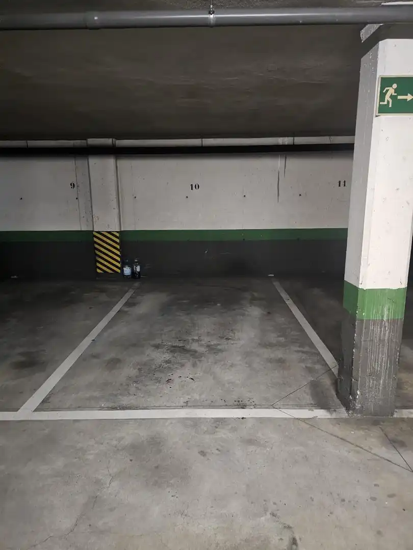 Parking de Apartamento en venta en Madrid con Aire acondicionado, Calefacción y Amueblado