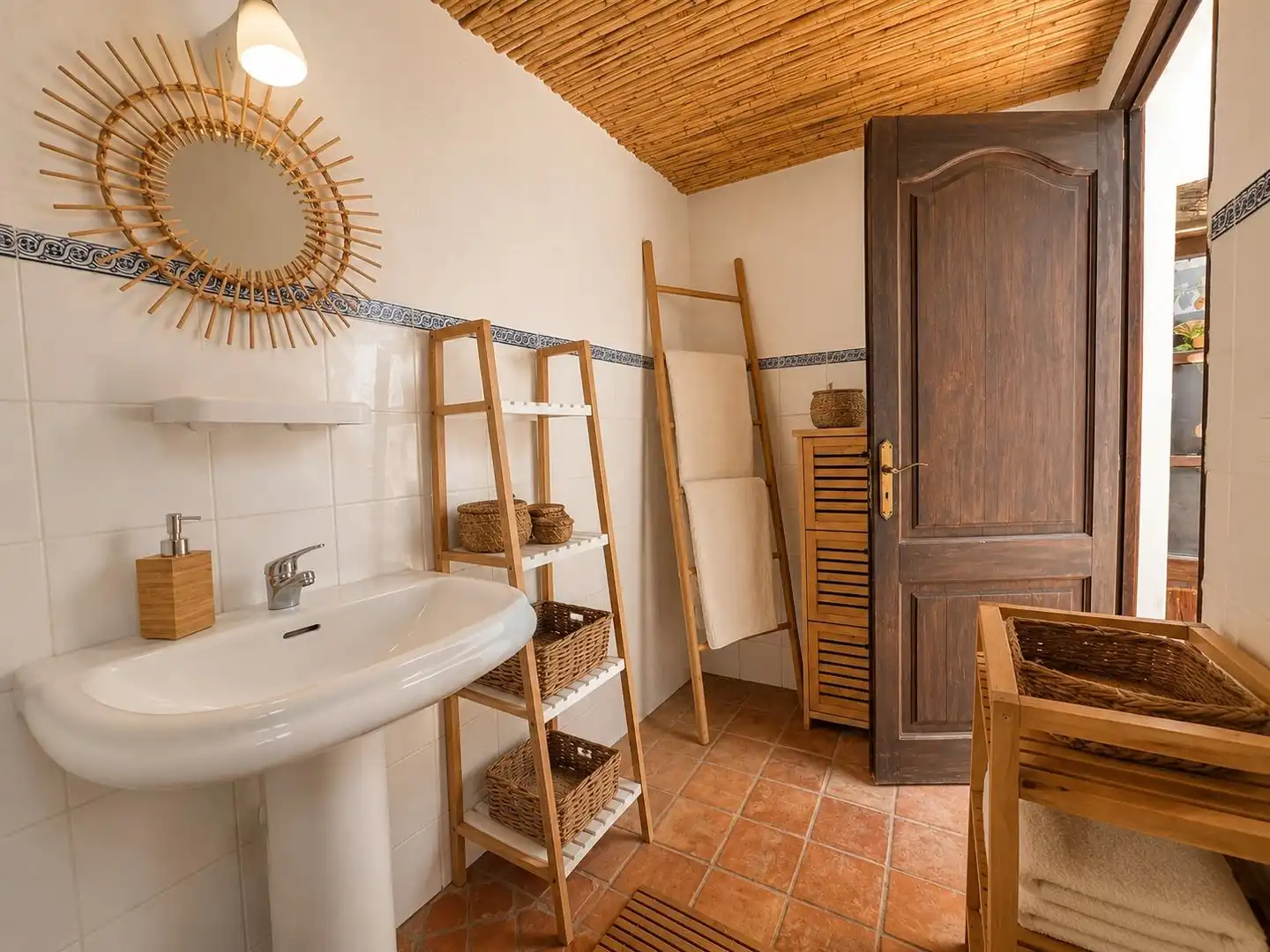 Bathroom of Houses for sale in Pollença  with Air Conditioner, Terrace and Balcony