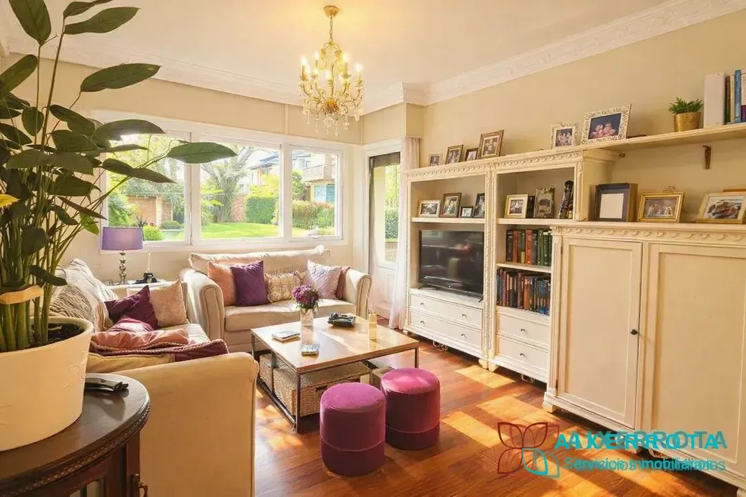 Living room of Flat for sale in Getxo   with Heating, Storage room and Balcony