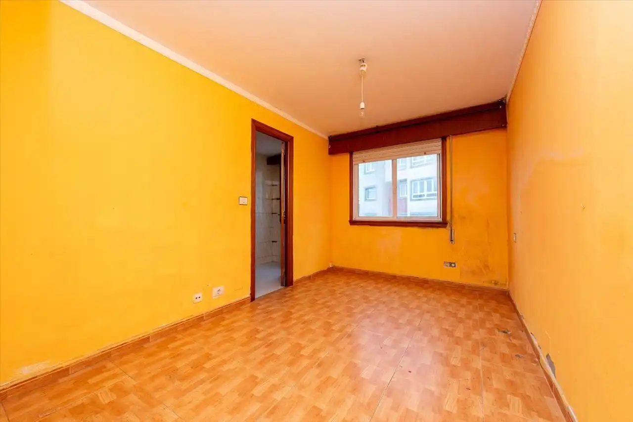 Flat for sale in Calle VICENTE ALEIXANDRE, 10, Los Castros - Castrillón