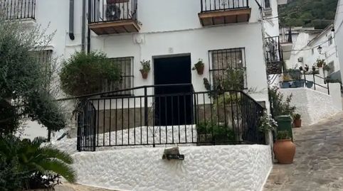 Foto 2 de Casa o xalet en venda a Calle Fuentezuela, 9, Casco antiguo - Convento - Caldereto, Ubrique
