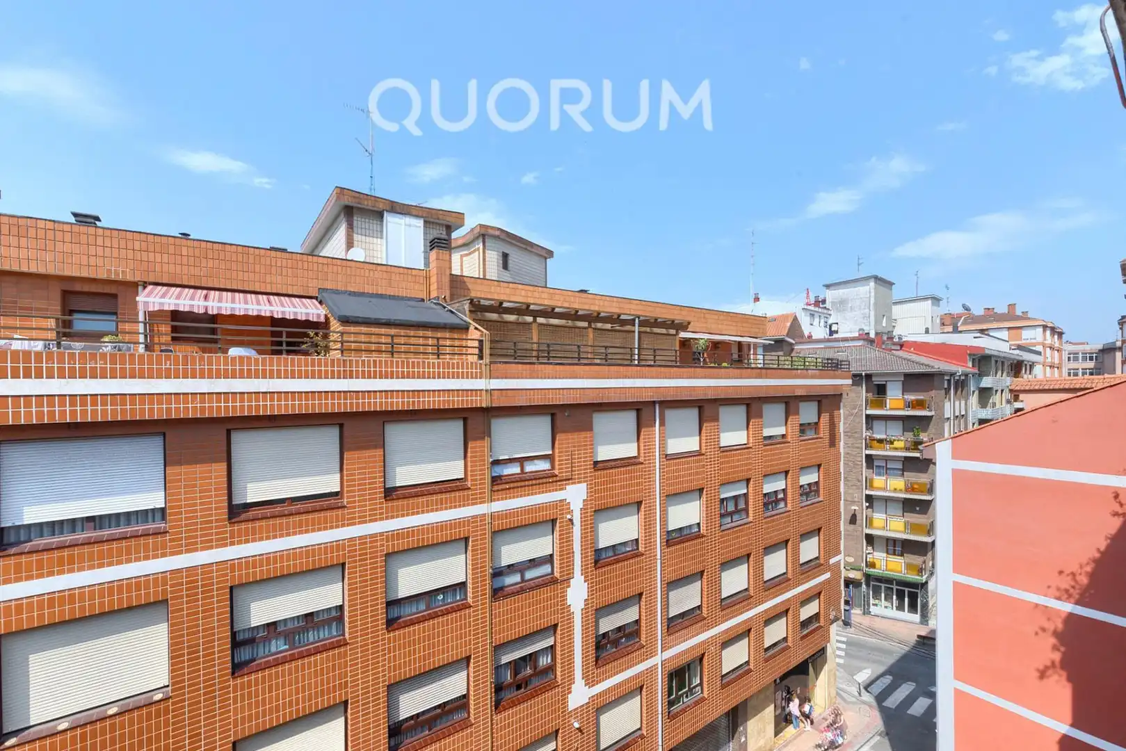 Außenansicht von Wohnung zum Verkauf in Barakaldo  mit Heizung
