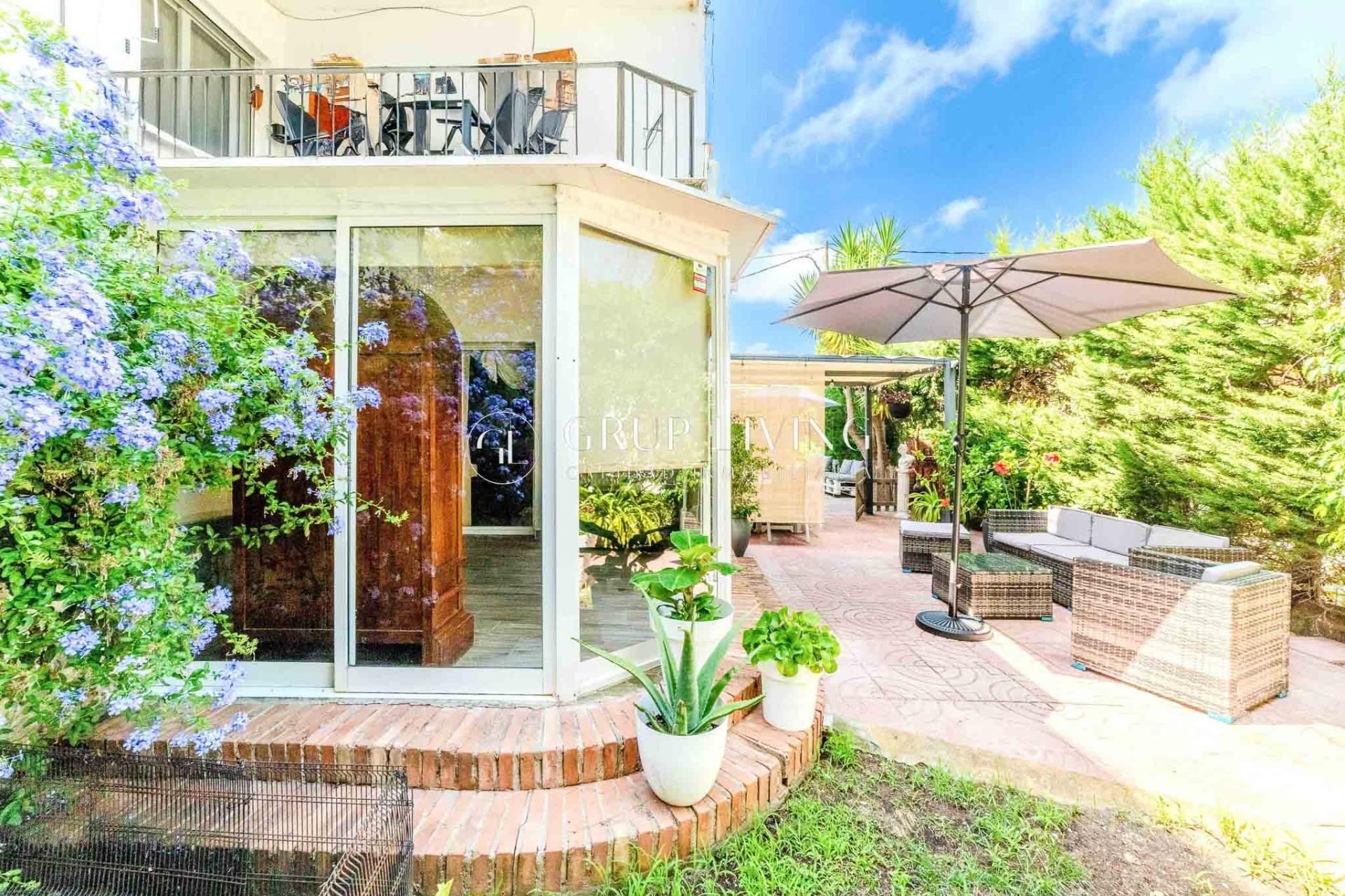 Jardín de Piso en venta en Sitges con Calefacción, Jardín privado y Terraza