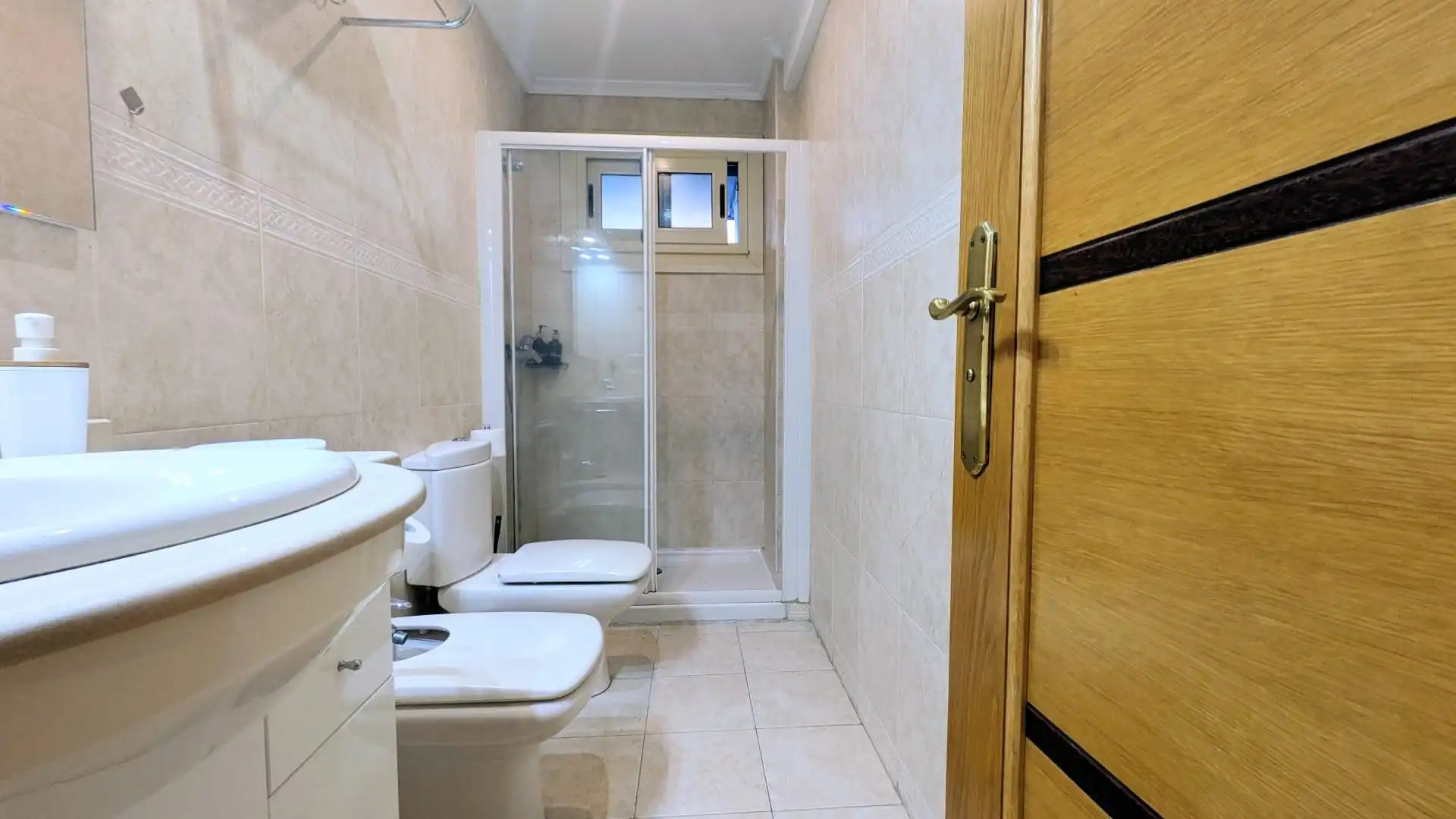 Bathroom of Apartments for rent in Fuengirola  with Air Conditioner, Heating and Terrace