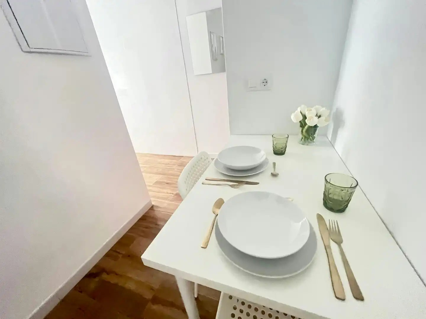 Comedor de Piso para compartir en Sevilla con Amueblado, Lavadora y TV