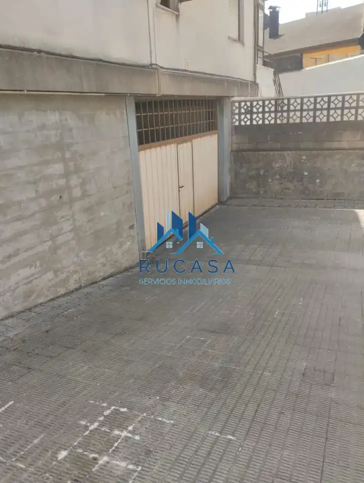 Garaje en venta en De Bilbao, Sierrapando