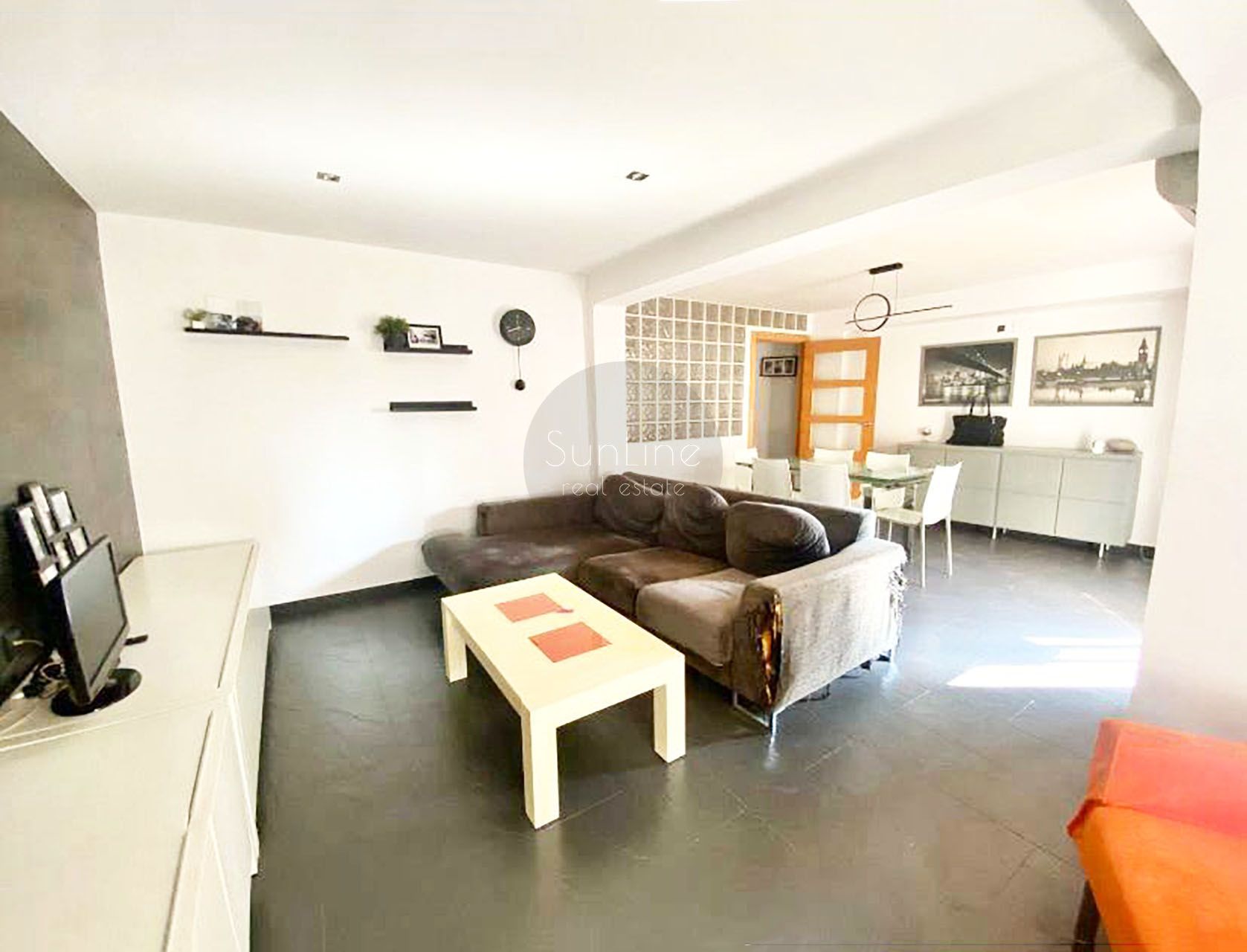 Sala d'estar de Pis en venda en Paterna amb Balcó