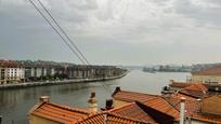 Vista exterior de Pis en venda en Portugalete