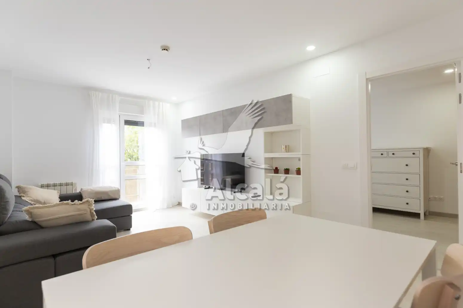 Habitación de Piso en venta en Alcalá de Henares con Aire acondicionado, Calefacción y Jardín privado