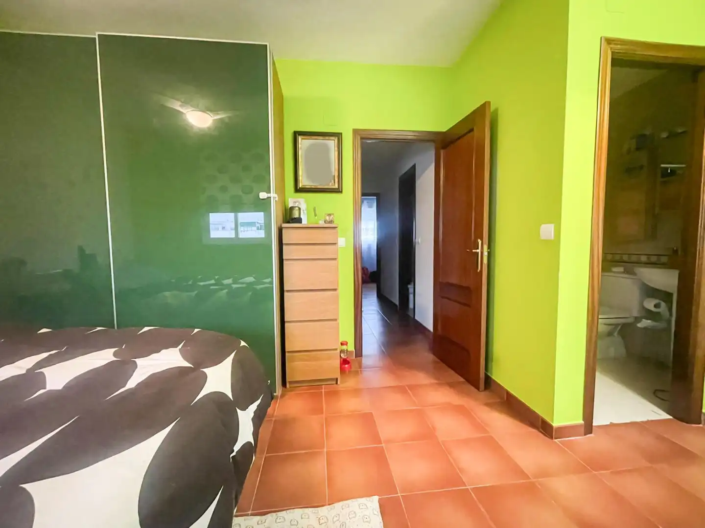 Habitación de Dúplex en venta en San Juan del Puerto con Jardín privado, Terraza y Balcón