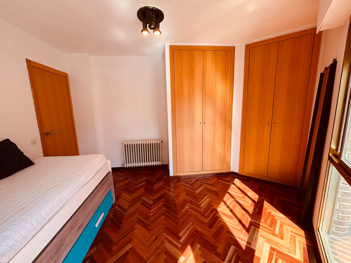Dormitori de Pis en venda en Getafe amb Aire condicionat, Calefacció i Parquet