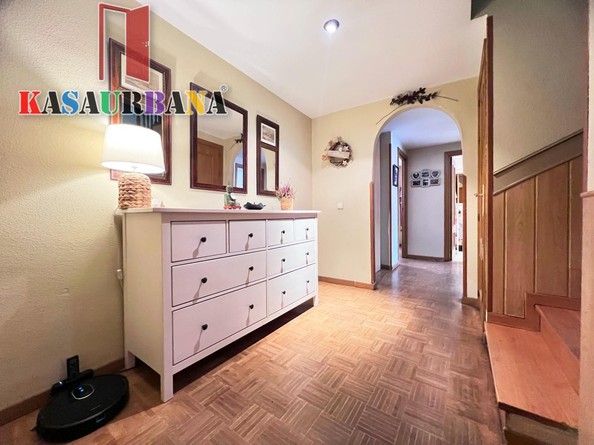 Attic for sale in Valdemoro  with Heating, Terrace and Community pool