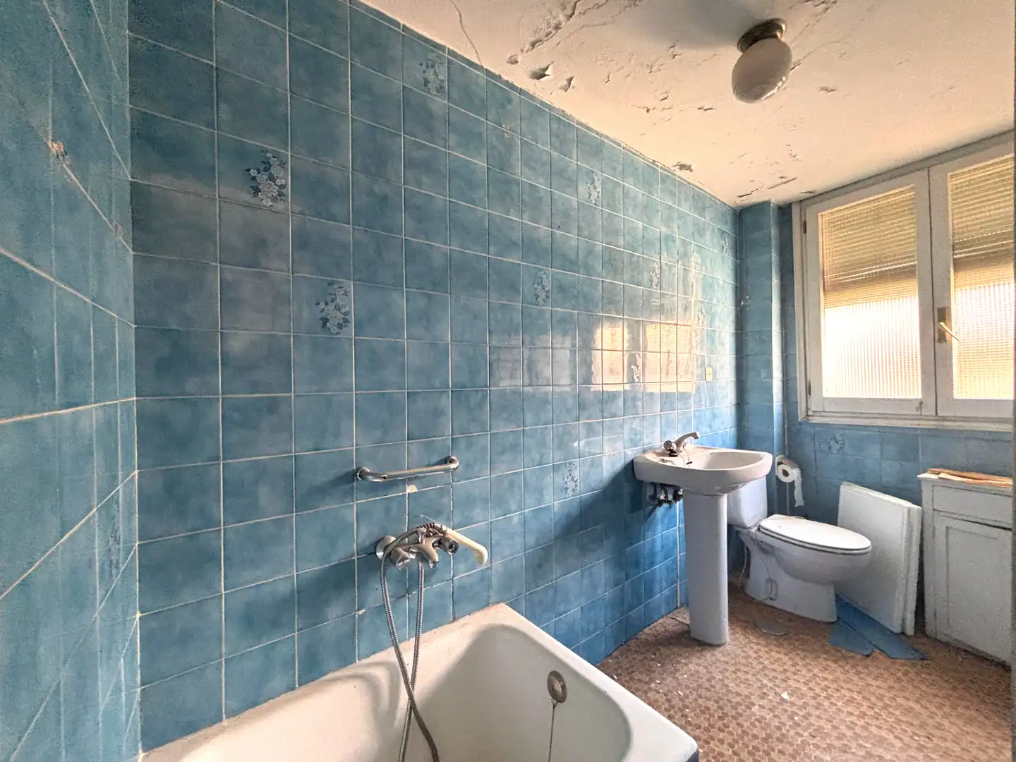 Badezimmer von Gebäude zum Verkauf in Segovia