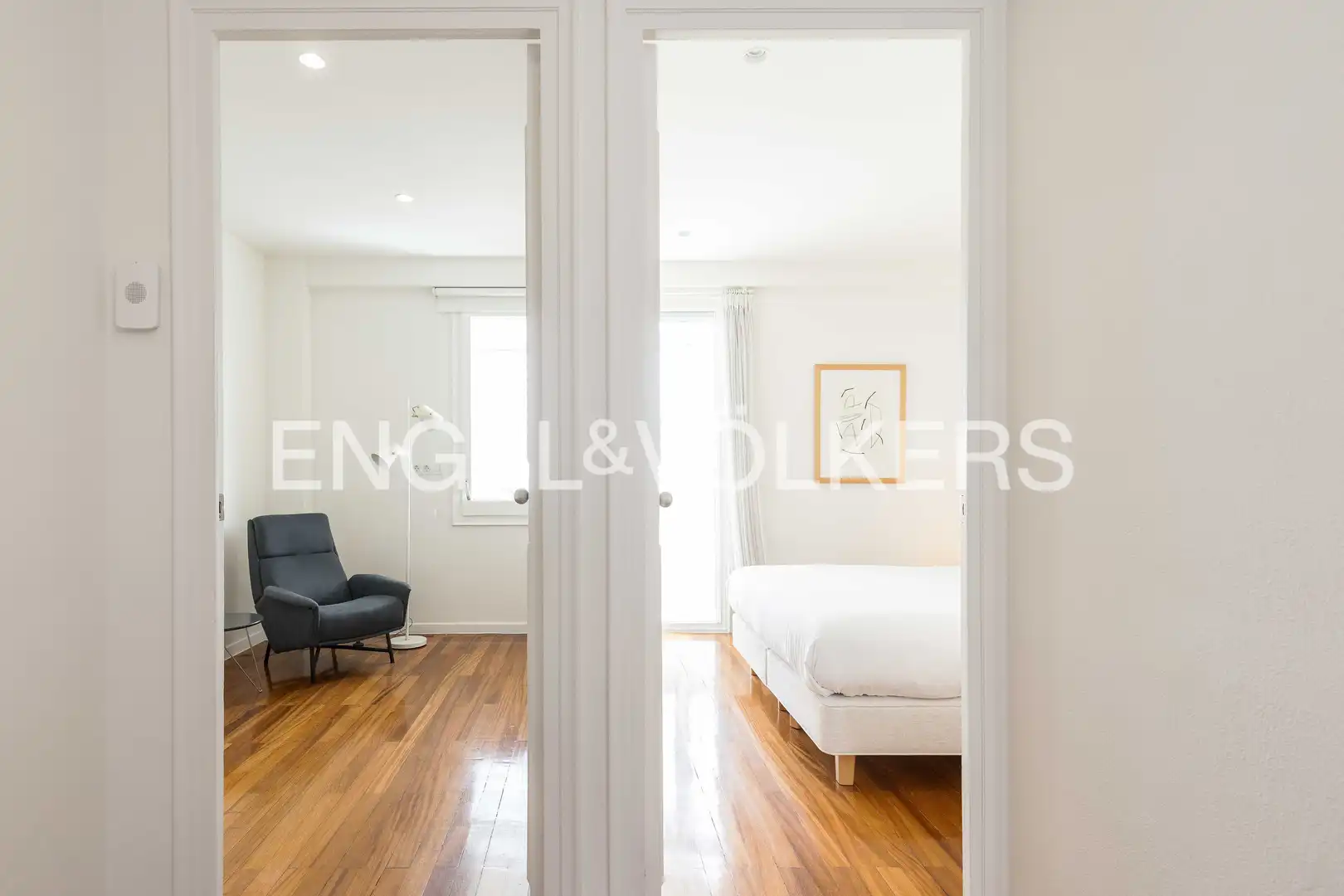 Bedroom of Flat for rent in Barcelona  with Air Conditioner, Heating and Parquet flooring