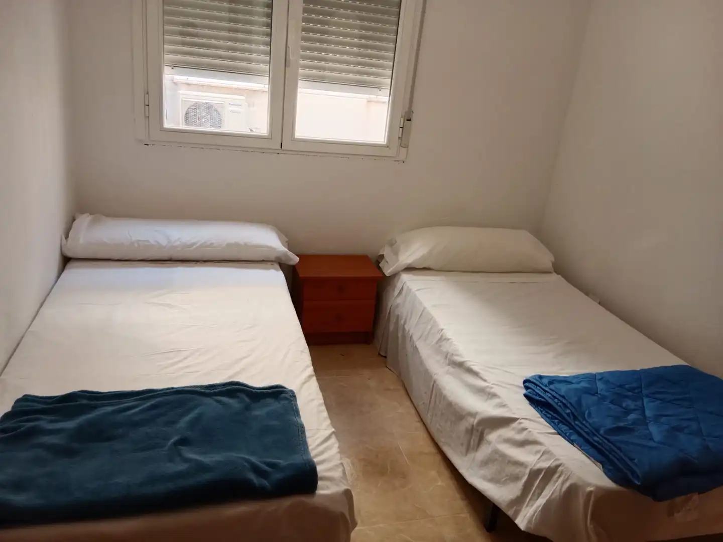 Habitación de Piso de alquiler en Villaseca de la Sagra con Calefacción, Terraza y Amueblado