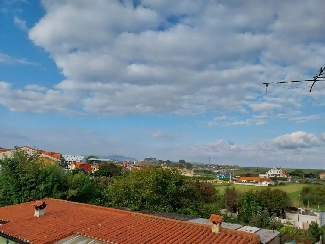 Vista exterior de Casa o chalet en venta en Santander con Calefacción
