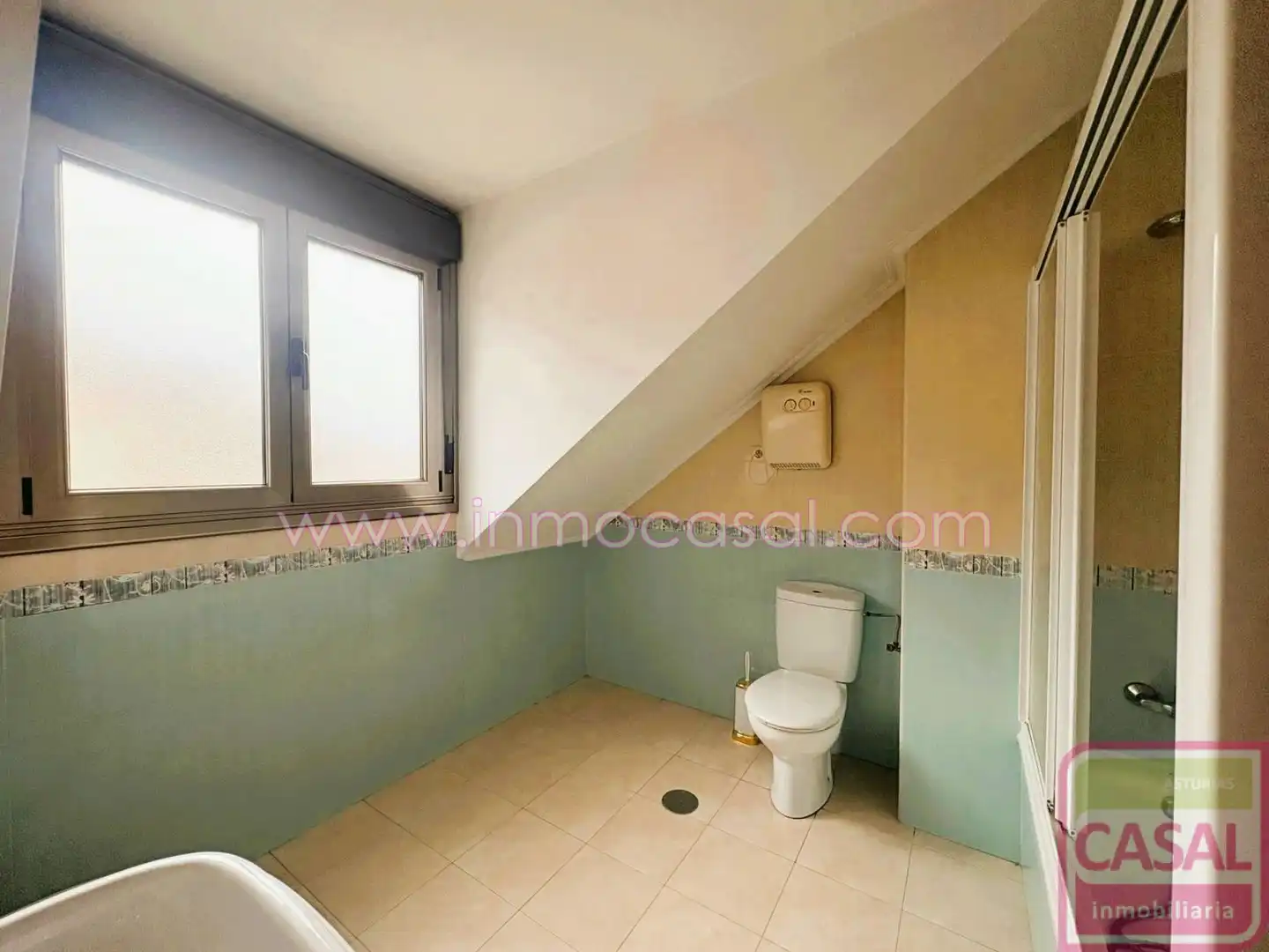 Bathroom of Flat for rent in Mieres (Asturias)  with Heating
