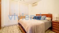 Bedroom of Flat for sale in  Madrid Capital  with Air Conditioner, Heating and Terrace