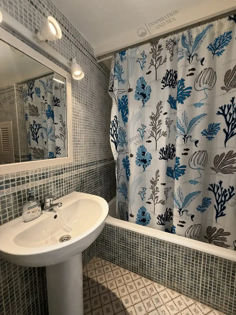 Bathroom of Study for sale in Sant Josep de sa Talaia  with Air Conditioner, Terrace and Community pool