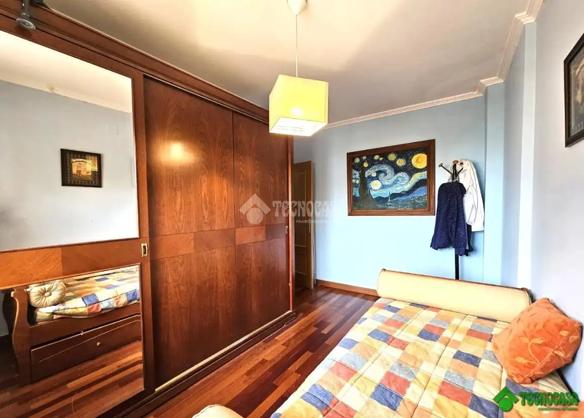 Casa adosada en venta en Pedanías - Extrarradio