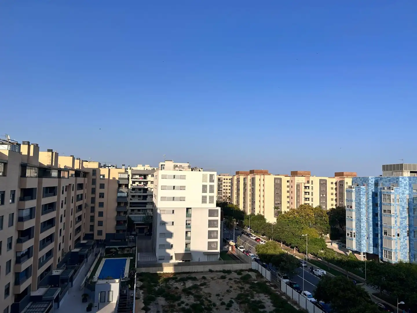 Vista exterior de Pis de lloguer en Almería amb Aire condicionat, Calefacció i Terrassa