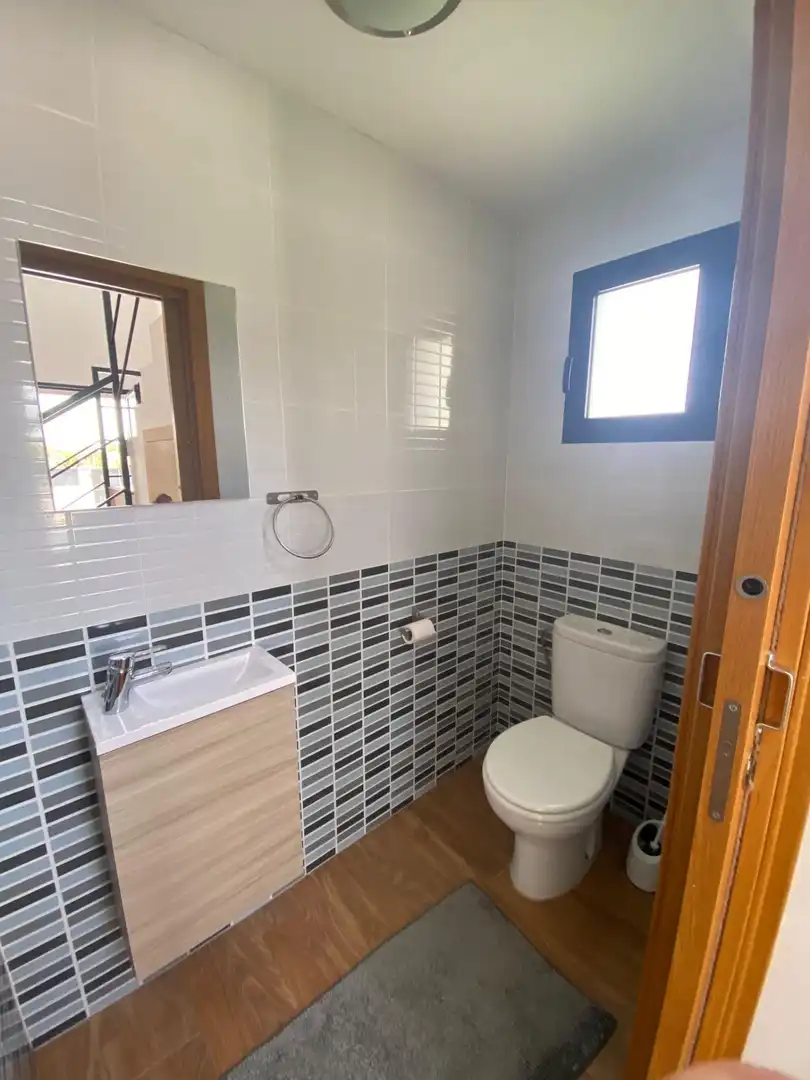 Bathroom of Detached homes for rent in Godella  with Heating, Private garden and Terrace