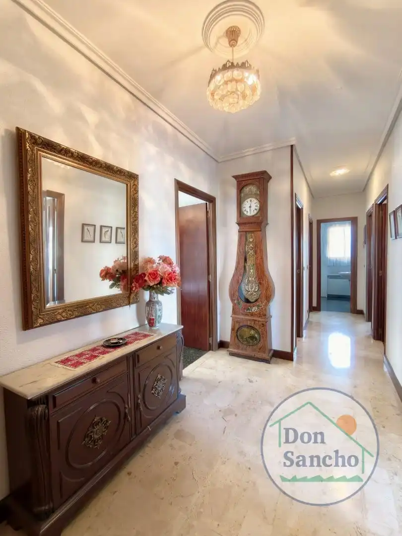 Piso en venta en Valladolid con Calefacción, Terraza y Trastero