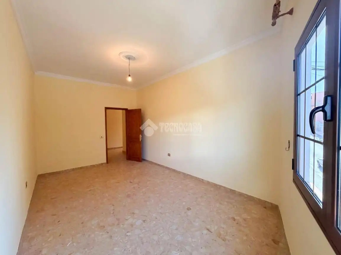 Casa adosada en venta en Ingenio con Terraza y Balcón