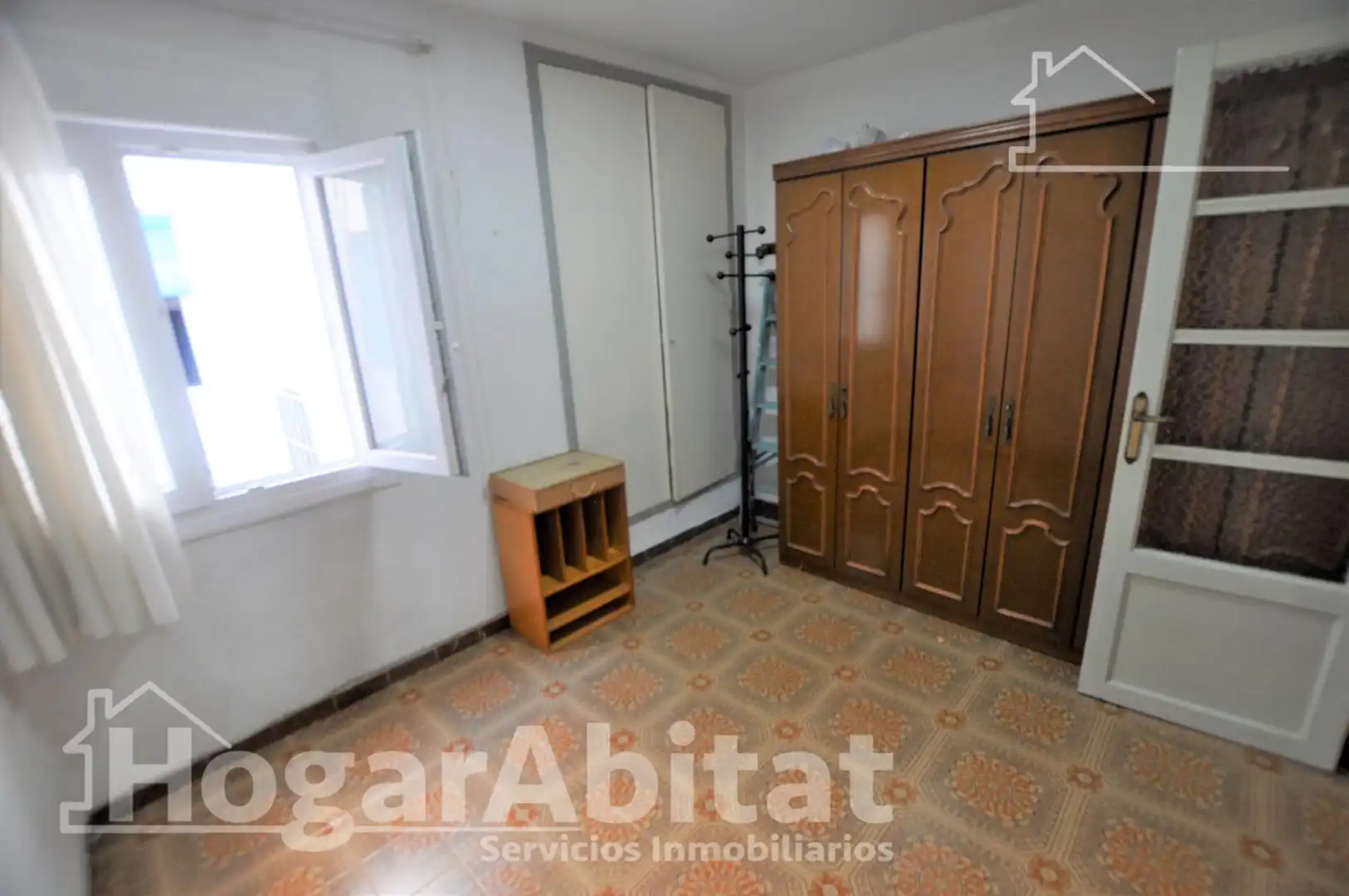 Bedroom of Flat for sale in Xirivella  with Air Conditioner, Heating and Furnished