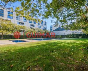 Exterior view of Flat for sale in  Barcelona Capital  with Heating, Private garden and Terrace