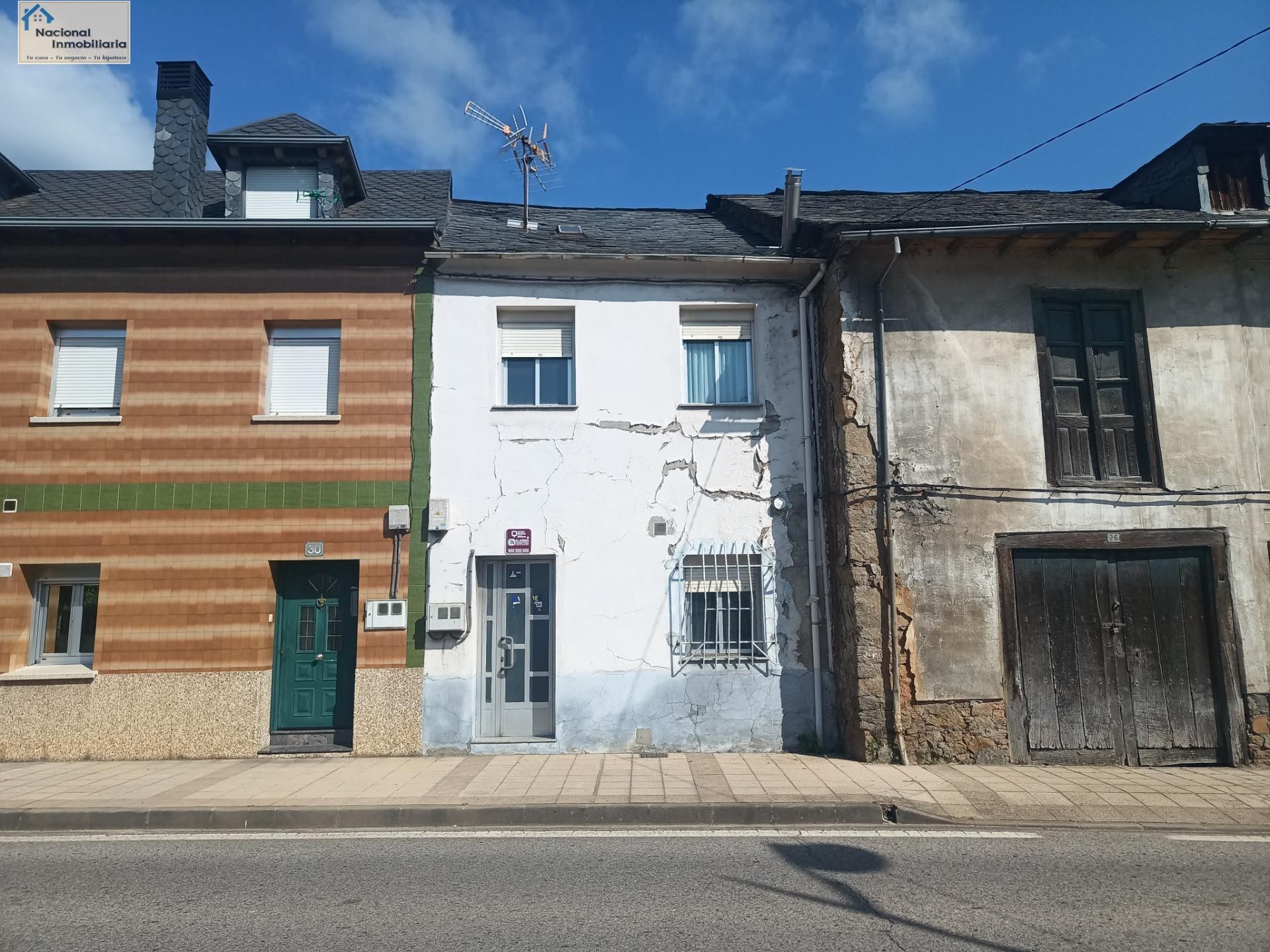 Exterior view of House or chalet for sale in Toreno  with Heating and Alarm