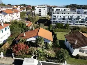 Vista exterior de Casa o chalet en venta en Saint-Jean-de-Luz con Terraza