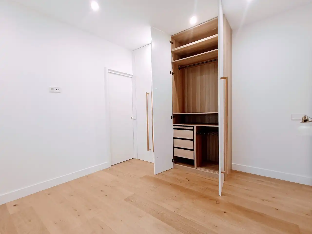 Flat with terrace to rent in RODRIGUEZ SAN PEDRO, imagen 11