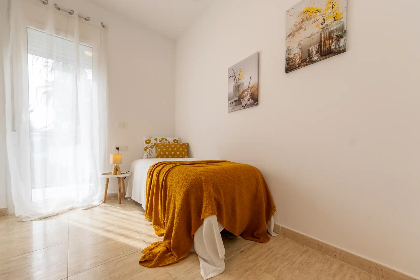 Dormitori de Casa adosada en venda en L'Ametlla de Mar  amb Jardí privat, Terrassa i Piscina
