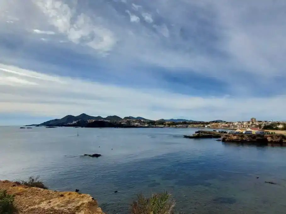 Vista exterior de Piso de alquiler en Cartagena con Aire acondicionado y Amueblado