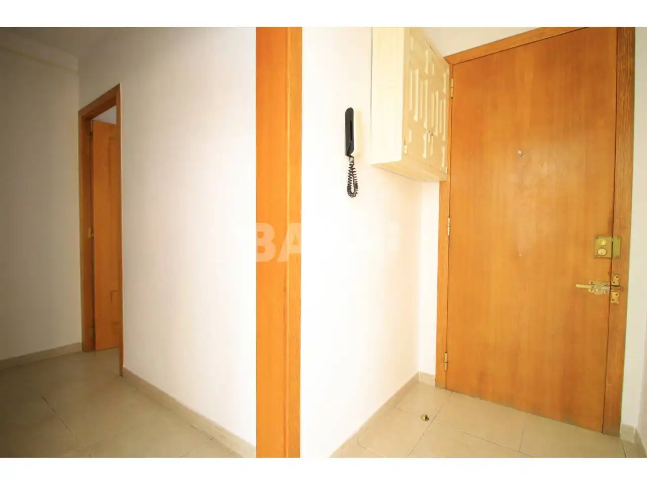 Flat for sale in Vic  with Heating and Balcony