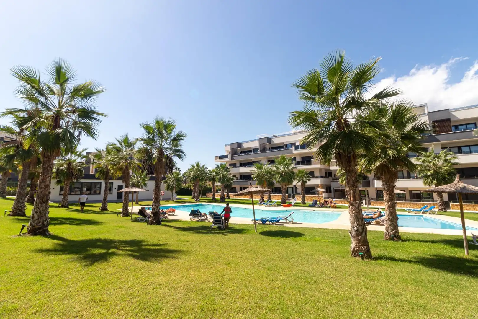 Apartamento con piscina en venta en Calle Almendros, imagen 21