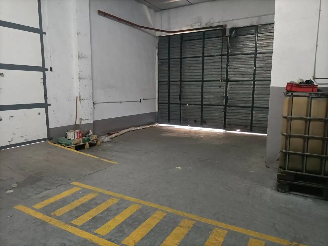 Parking de Nave industrial de alquiler en Sant Llorenç Savall con Calefacción