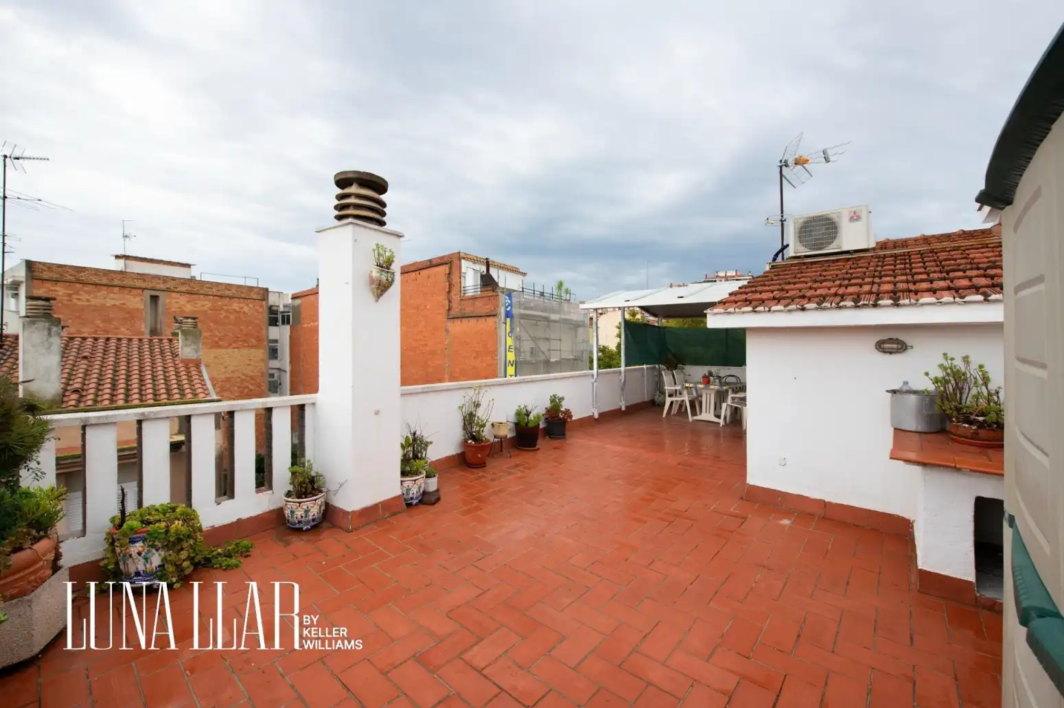 Terrassa de Casa adosada en venda en Gavà