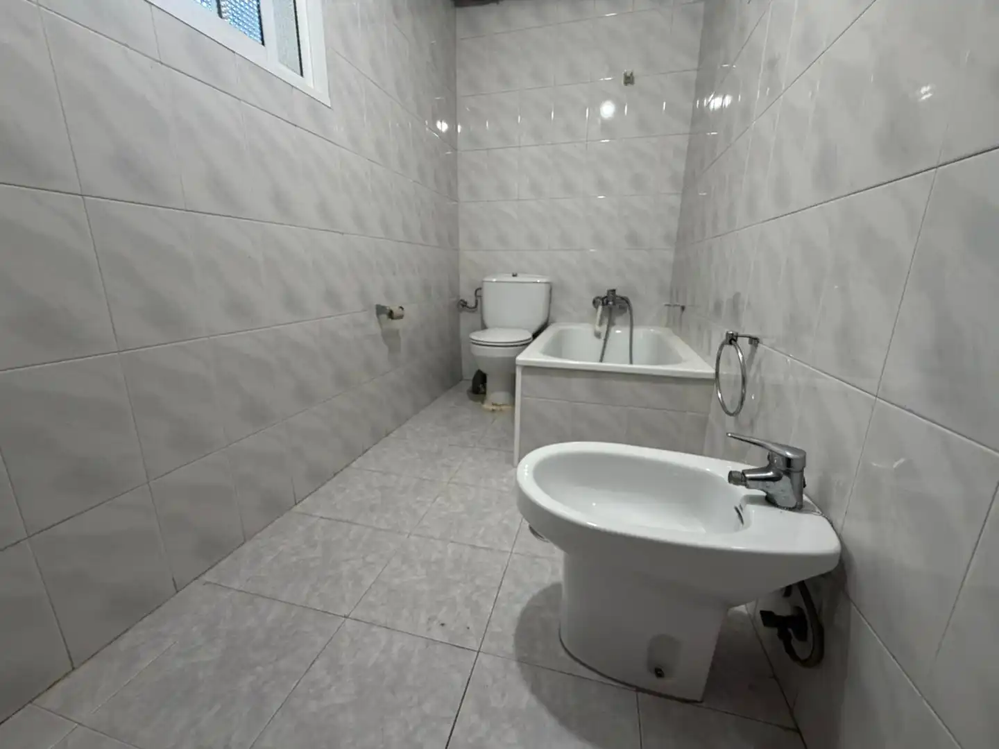Bathroom of Flat for sale in Ferrol  with Terrace