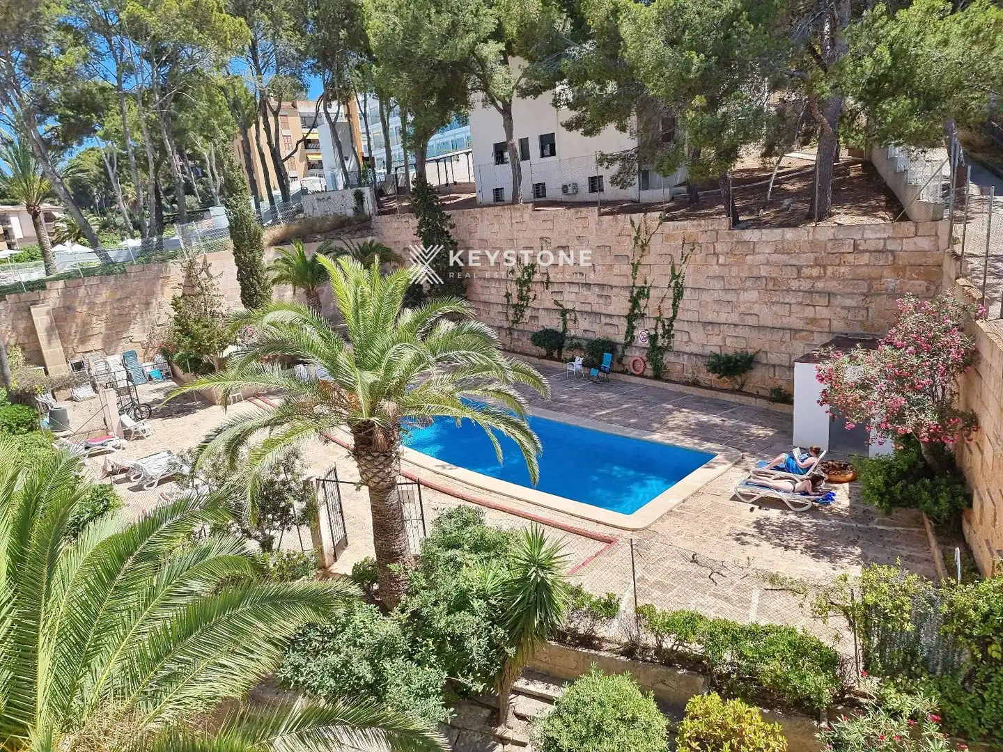 Schwimmbecken von Wohnung zur Miete in Calvià mit Terrasse, Schwimmbad und Gemeinschaftspool