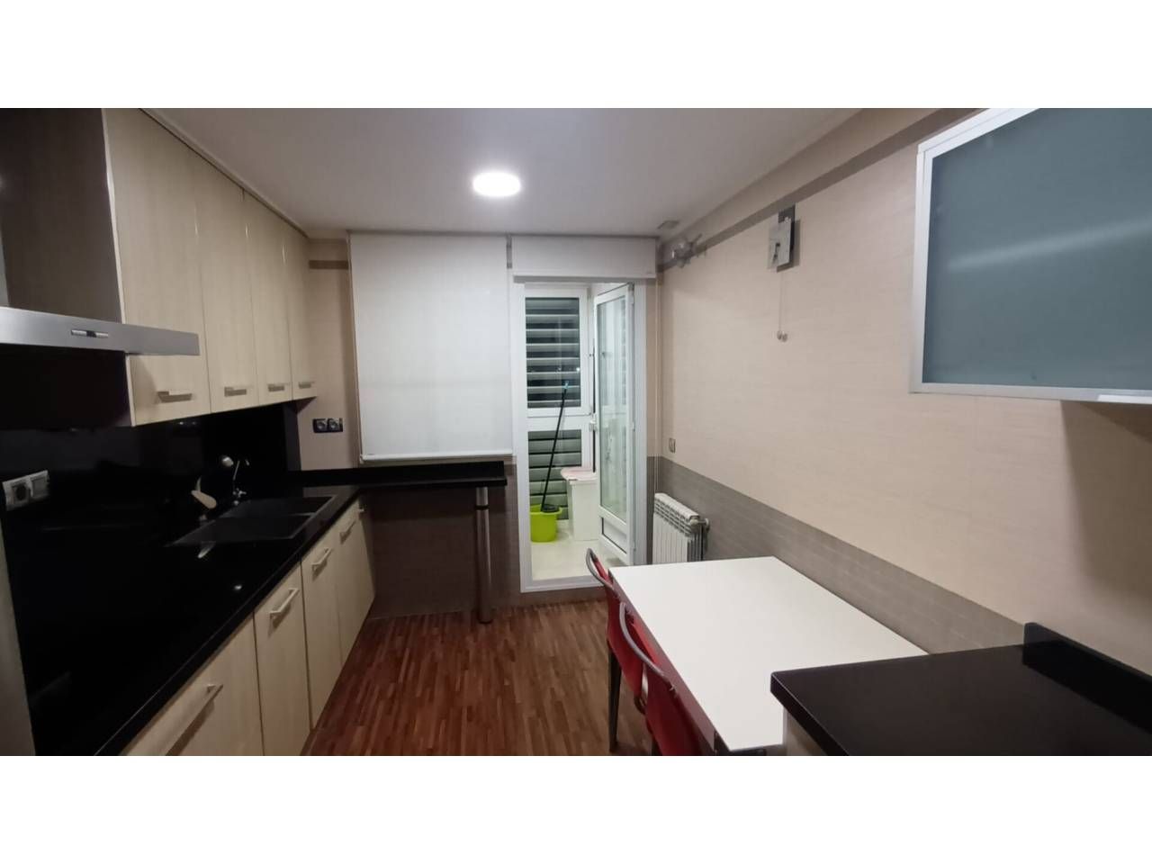 Cocina de Piso en venta en Castellón de la Plana / Castelló de la Plana con Aire acondicionado, Parquet y Alarma