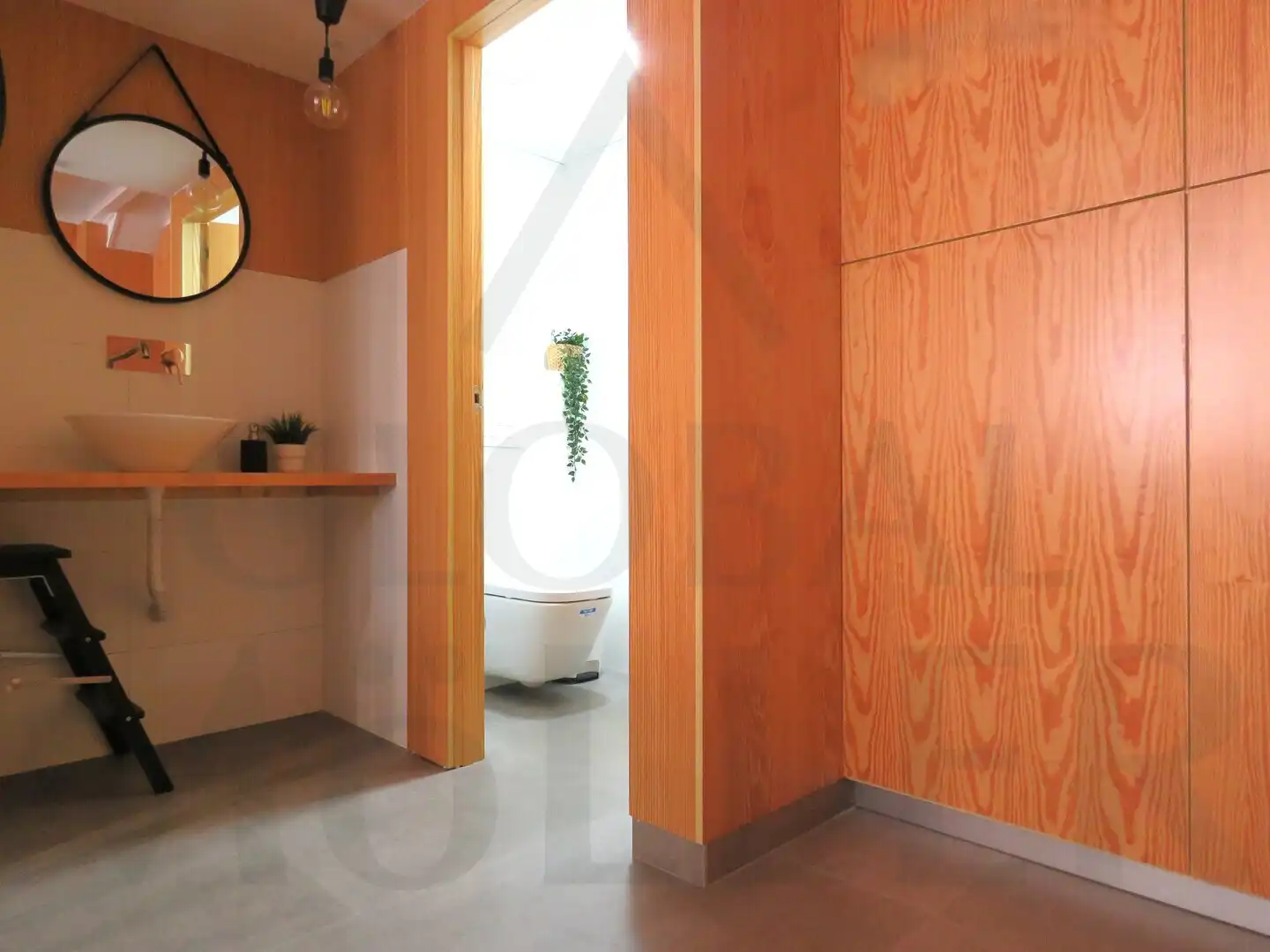 Badezimmer von Geschaftsraum zur Miete in Cartagena mit Klimaanlage und Möbliert