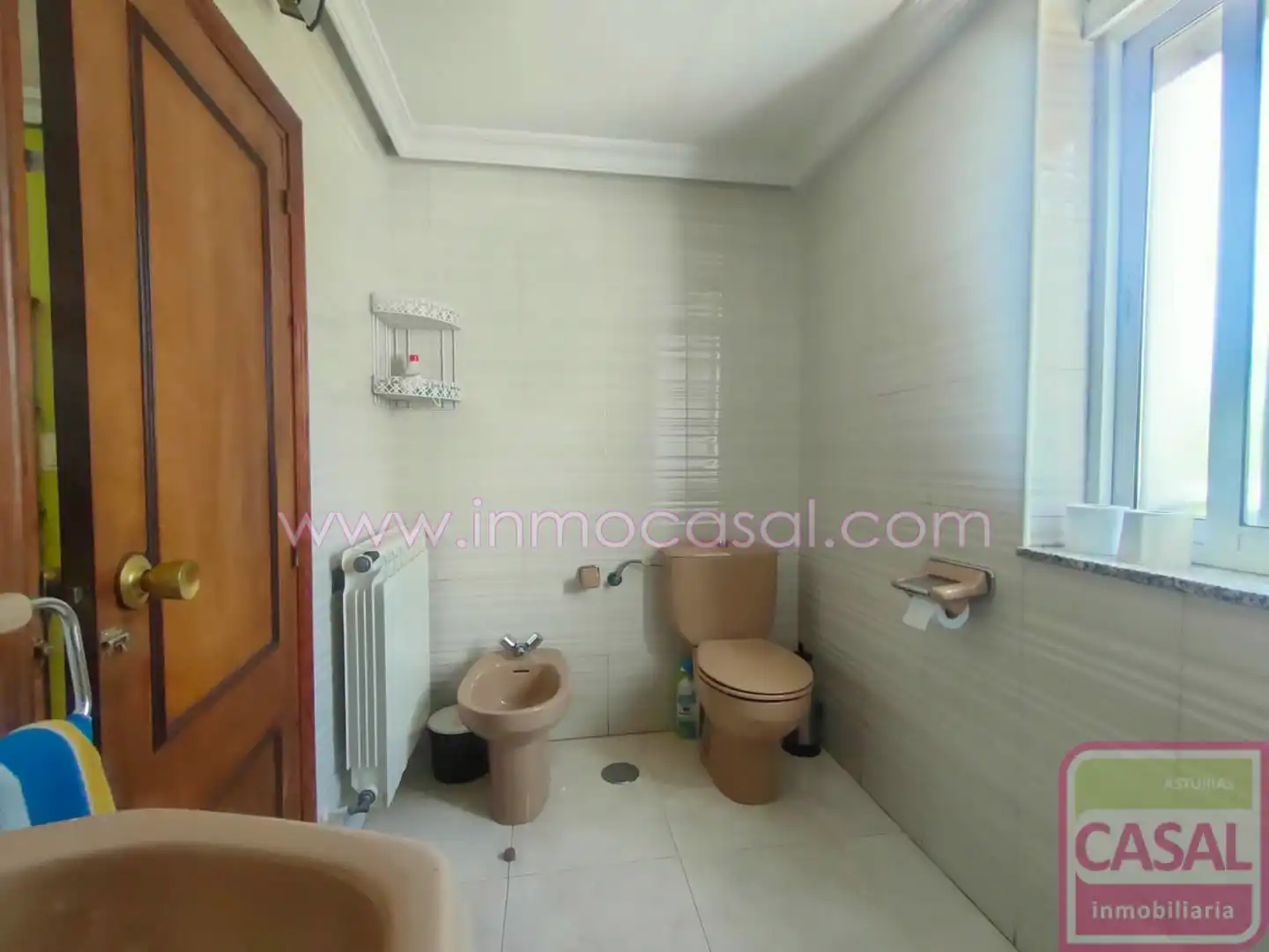 Baño de Casa o chalet en venta en Castrillón con Calefacción, Terraza y Trastero