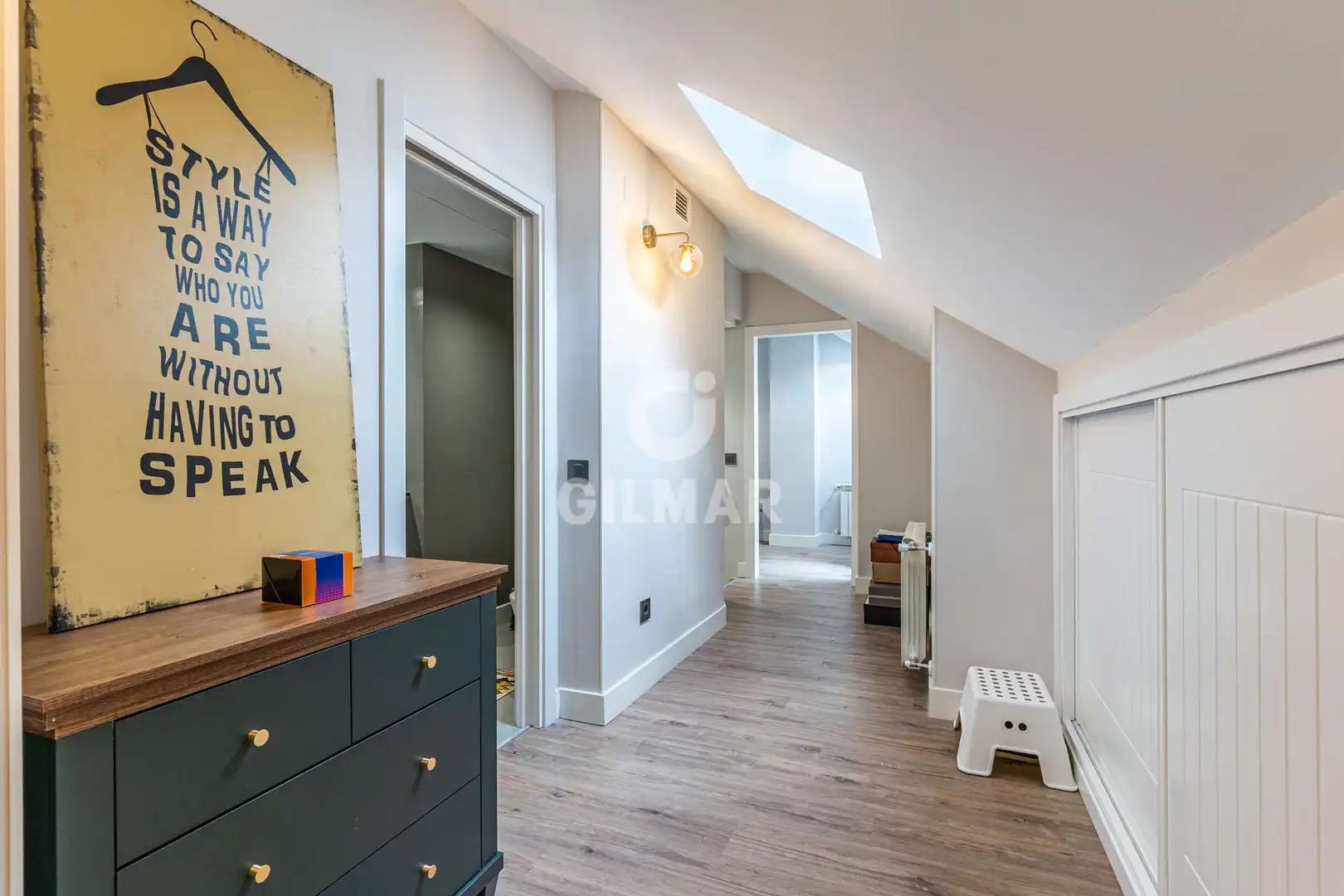 Dúplex en venta en Boadilla del Monte con Calefacción, Jardín privado y Trastero
